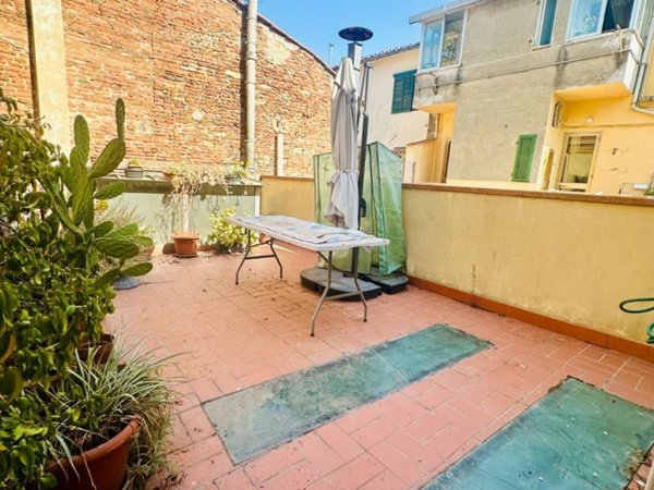 appartamento in vendita a Cascina