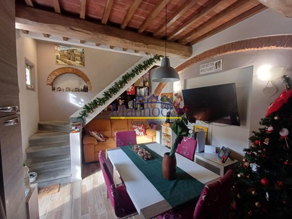 casa indipendente in vendita a Cascina in zona San Frediano a Settimo