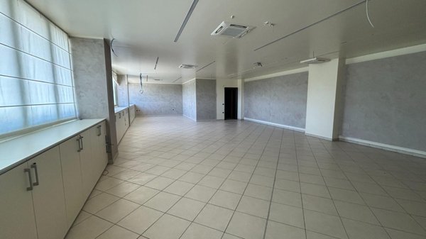 casale in vendita a Cascina
