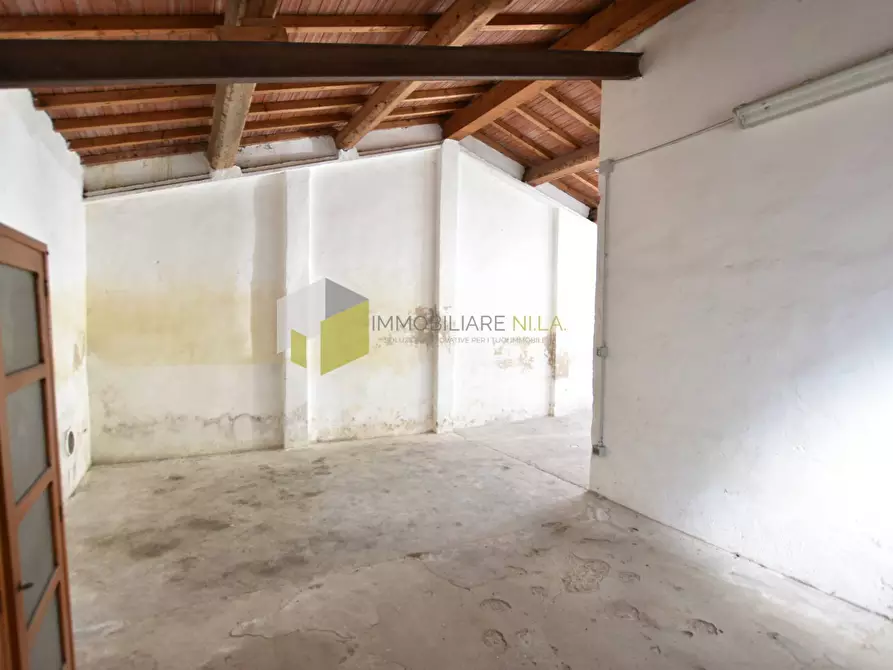casa indipendente in vendita a Cascina in zona Titignano