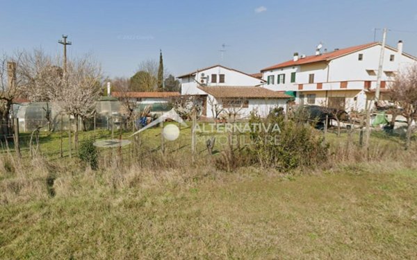 casa indipendente in vendita a Cascina in zona Latignano