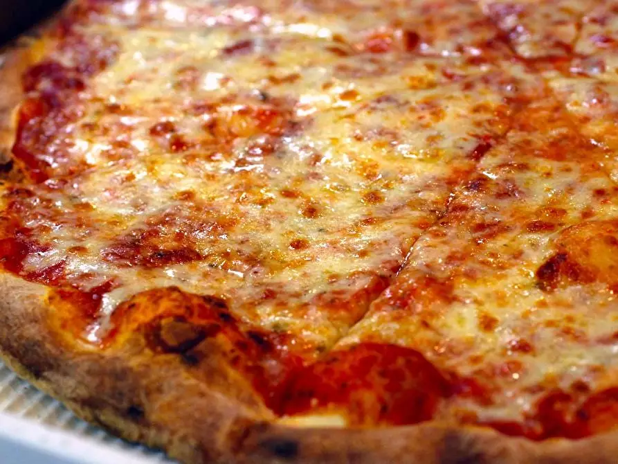 negozio in vendita a Cascina