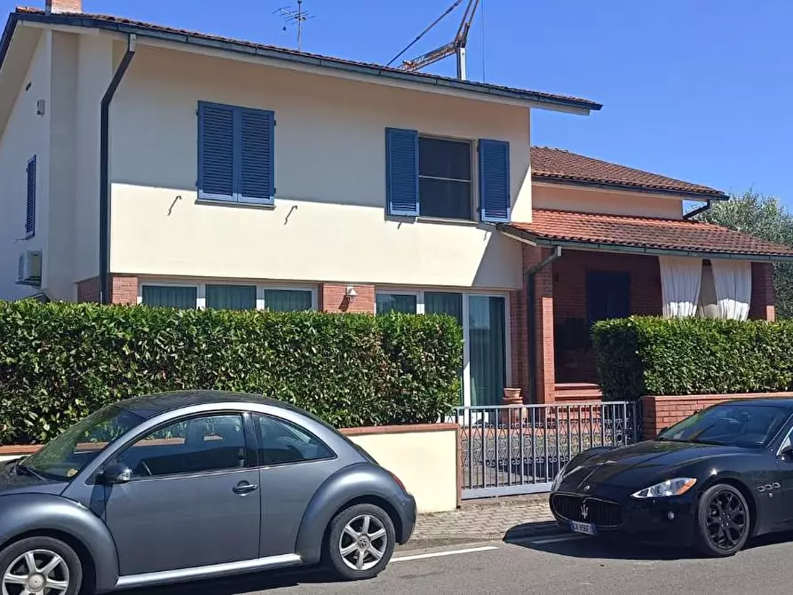 casa indipendente in vendita a Cascina in zona San Casciano
