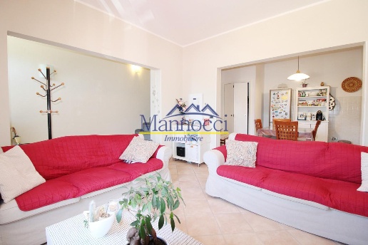 casa indipendente in vendita a Cascina in zona Musigliano