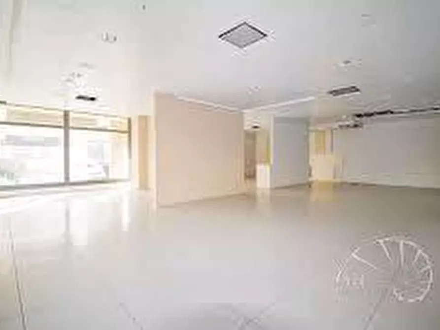 casale in vendita a Cascina