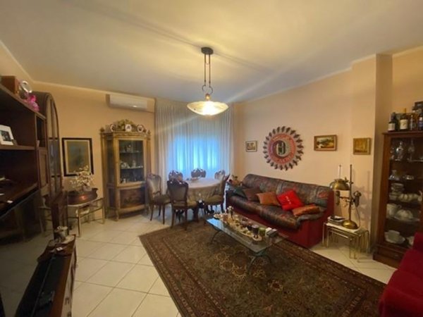 appartamento in vendita a Cascina