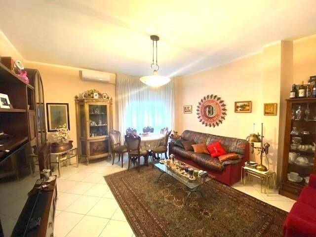 appartamento in vendita a Cascina