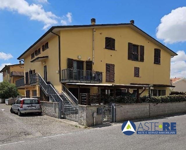 appartamento in vendita a Cascina