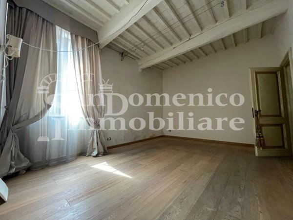 casa indipendente in vendita a Cascina in zona San Lorenzo a Pagnatico