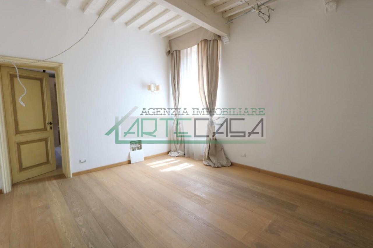 appartamento in vendita a Cascina in zona San Lorenzo a Pagnatico