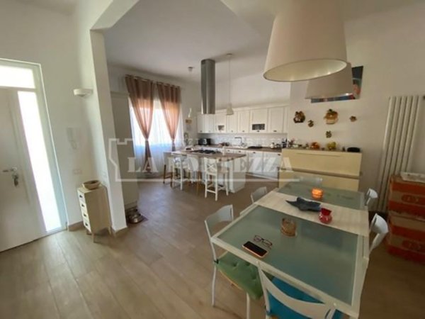 appartamento in vendita a Cascina