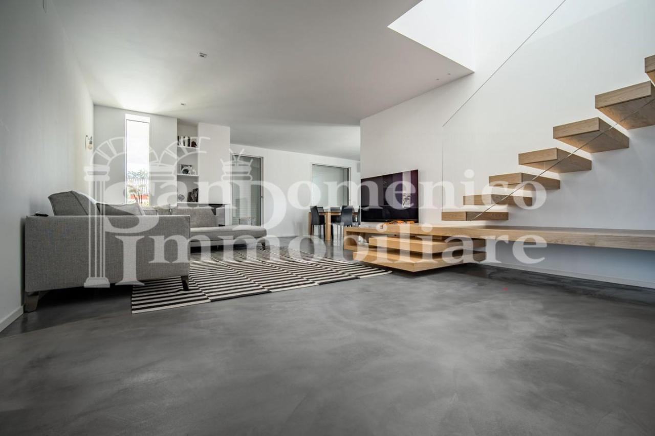 casa indipendente in vendita a Cascina in zona Navacchio