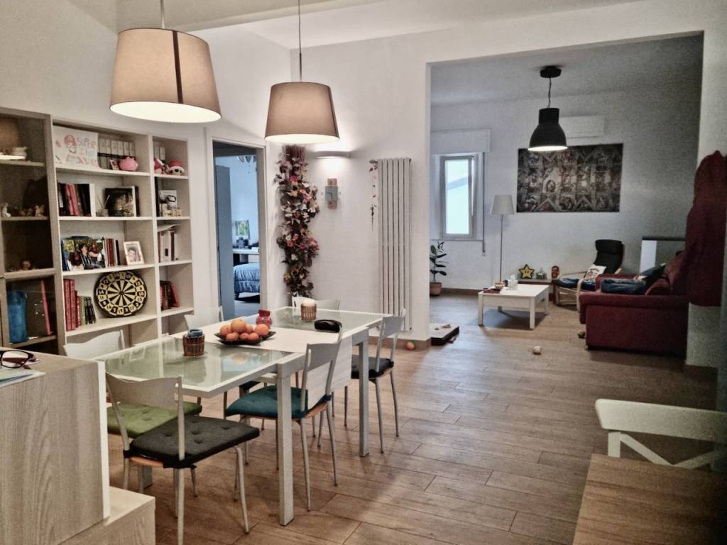 casa indipendente in vendita a Cascina in zona San Casciano