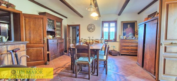 appartamento in vendita a Cascina in zona Titignano