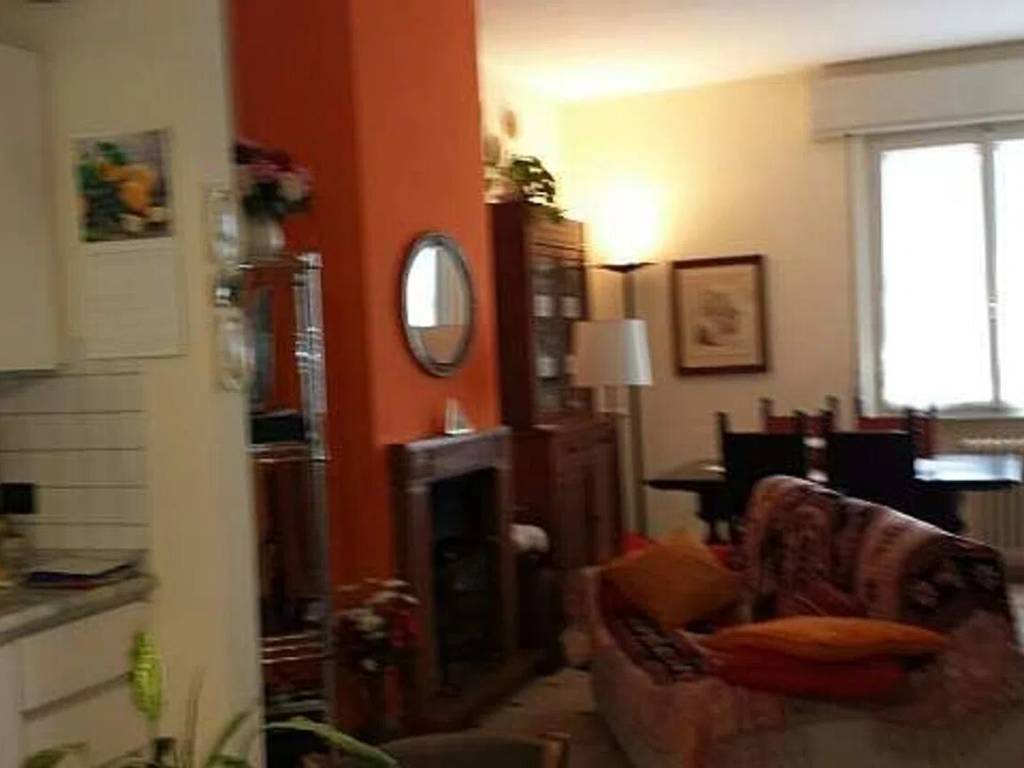 casa indipendente in vendita a Cascina in zona Marciana