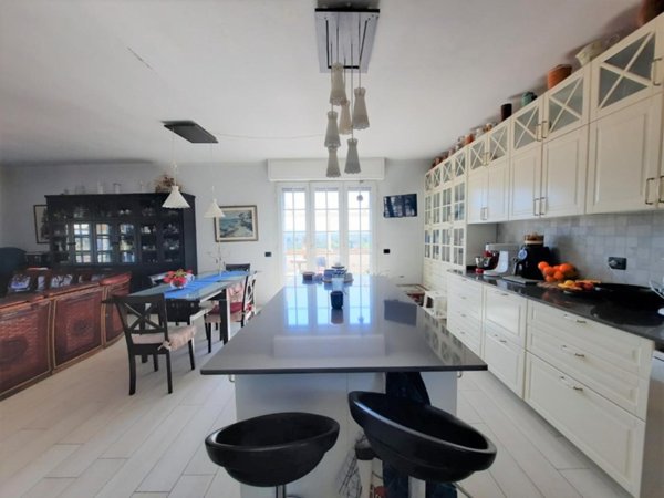 appartamento in vendita a Cascina