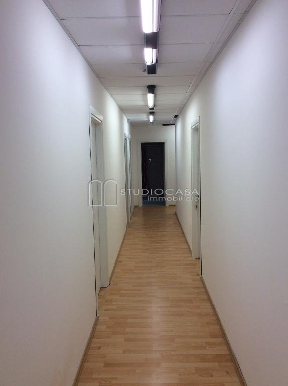 casale in vendita a Cascina in zona Navacchio