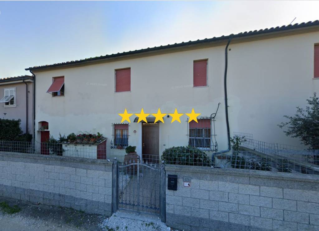 appartamento in vendita a Cascina in zona San Lorenzo a Pagnatico