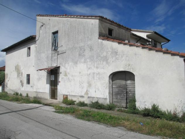 appartamento in vendita a Cascina in zona San Giorgio