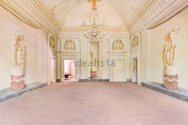 villa in vendita a Cascina