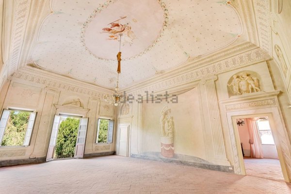 villa in vendita a Cascina