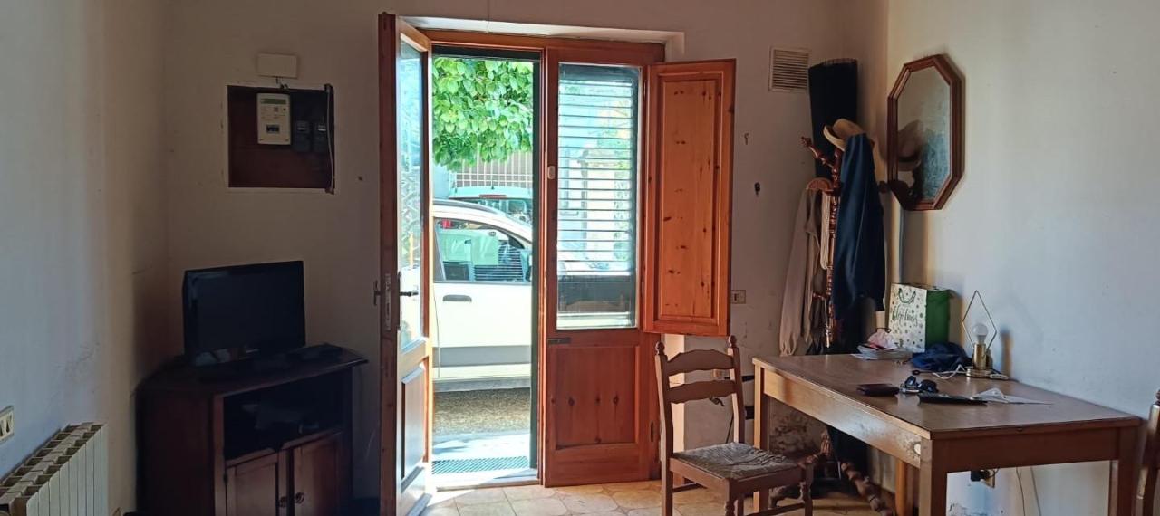 casa indipendente in vendita a Cascina