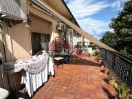 casale in vendita a Cascina