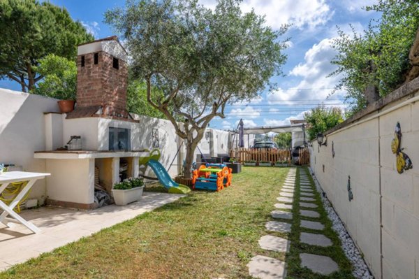 casa indipendente in vendita a Cascina in zona San Casciano