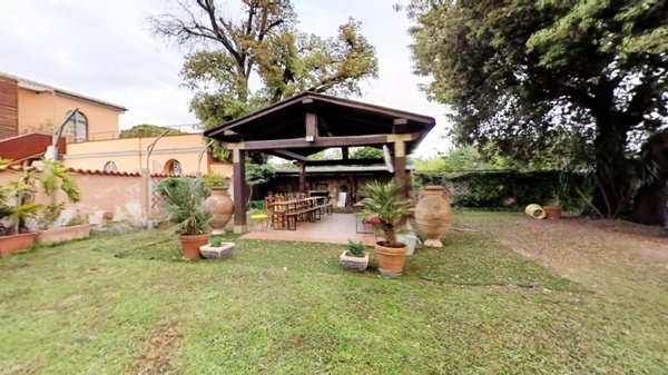 casa indipendente in vendita a Cascina in zona Navacchio