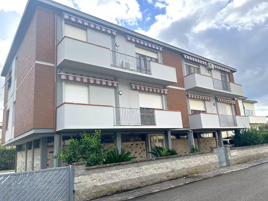 appartamento in vendita a Cascina in zona Casciavola