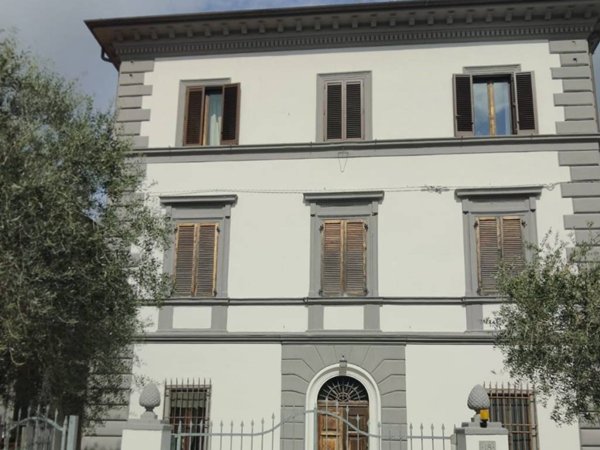 appartamento in vendita a Cascina in zona Visignano