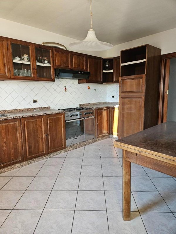 casa indipendente in vendita a Cascina in zona Navacchio