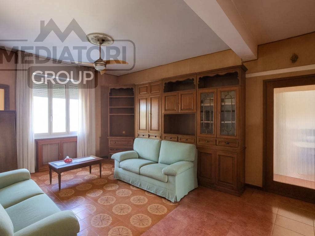 appartamento in vendita a Cascina