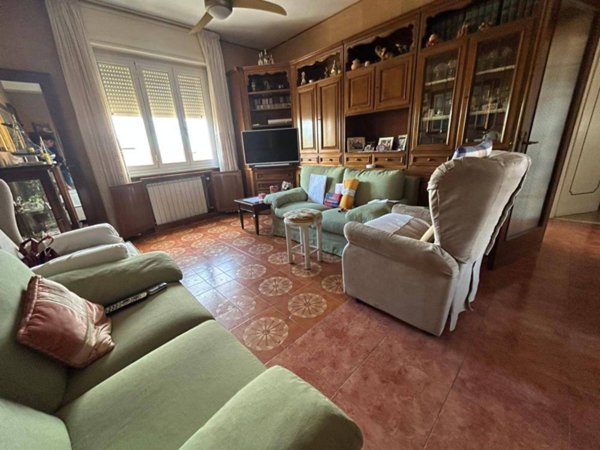 appartamento in vendita a Cascina