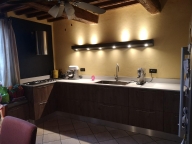 casa indipendente in vendita a Cascina