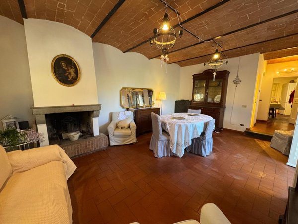 casa indipendente in vendita a Cascina in zona San Frediano a Settimo
