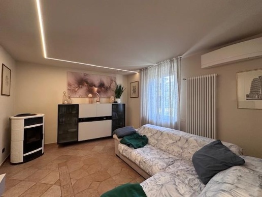 casa indipendente in vendita a Cascina in zona San Lorenzo alle Corti