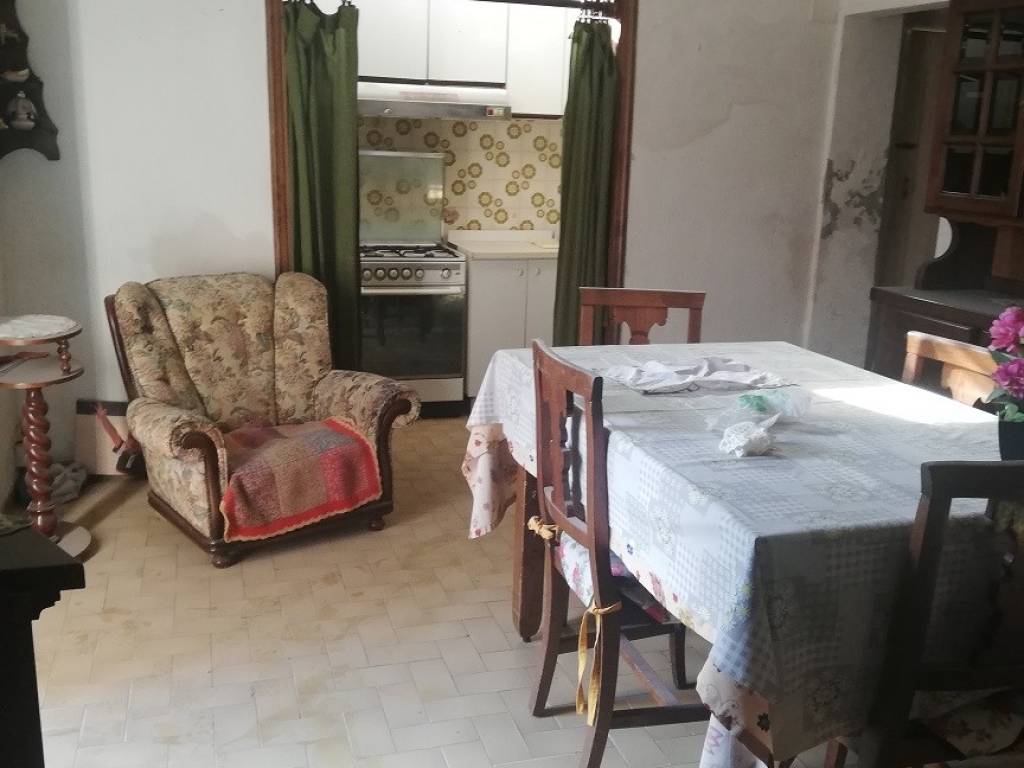 casa indipendente in vendita a Cascina in zona Navacchio