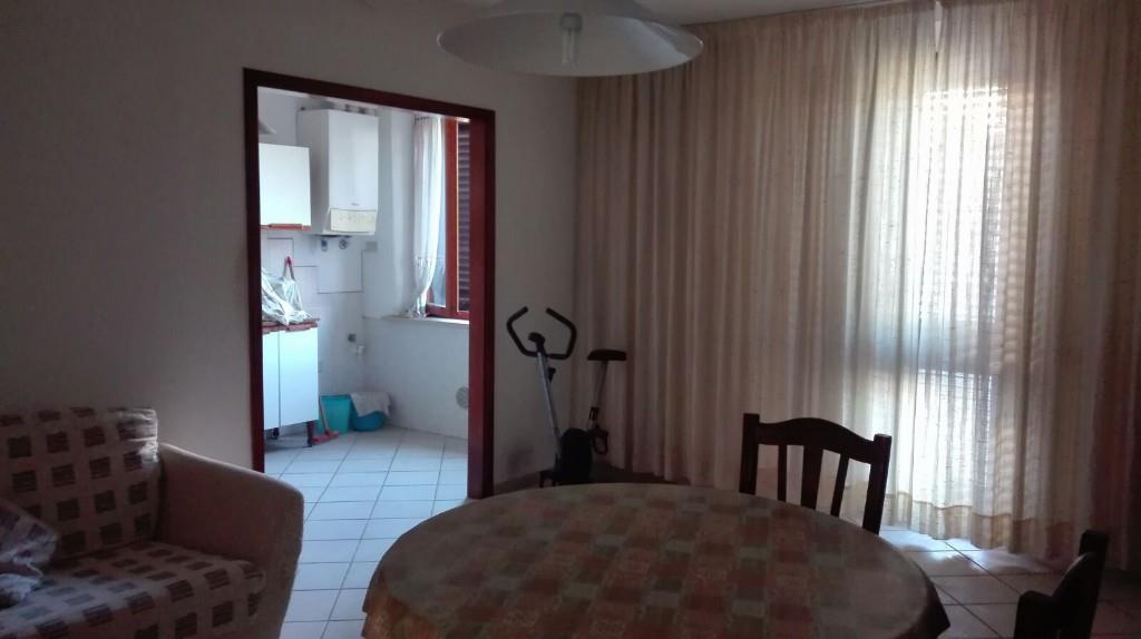 casa indipendente in vendita a Cascina