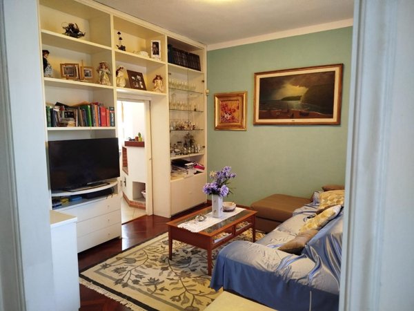 casa indipendente in vendita a Cascina in zona San Lorenzo alle Corti