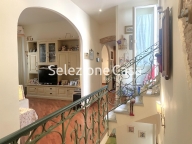 casale in vendita a Cascina