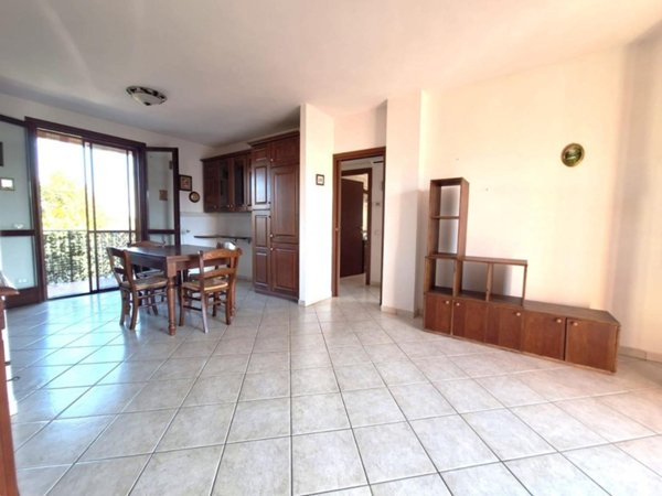 appartamento in vendita a Cascina