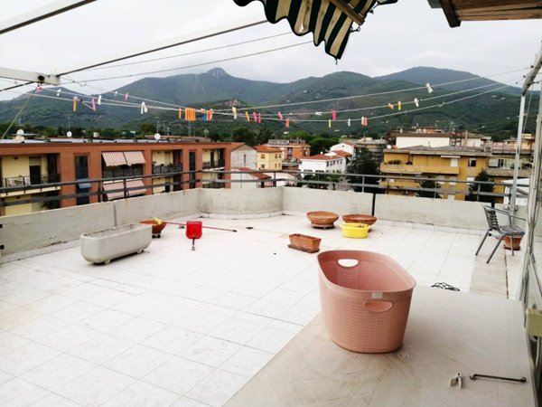 appartamento in vendita a Cascina
