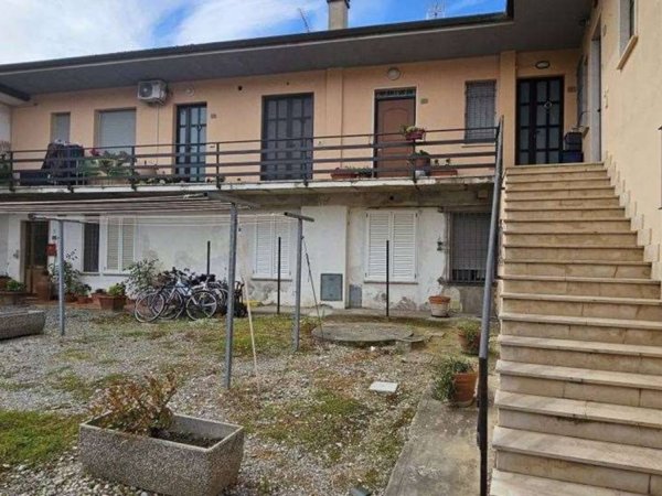 appartamento in vendita a Cascina