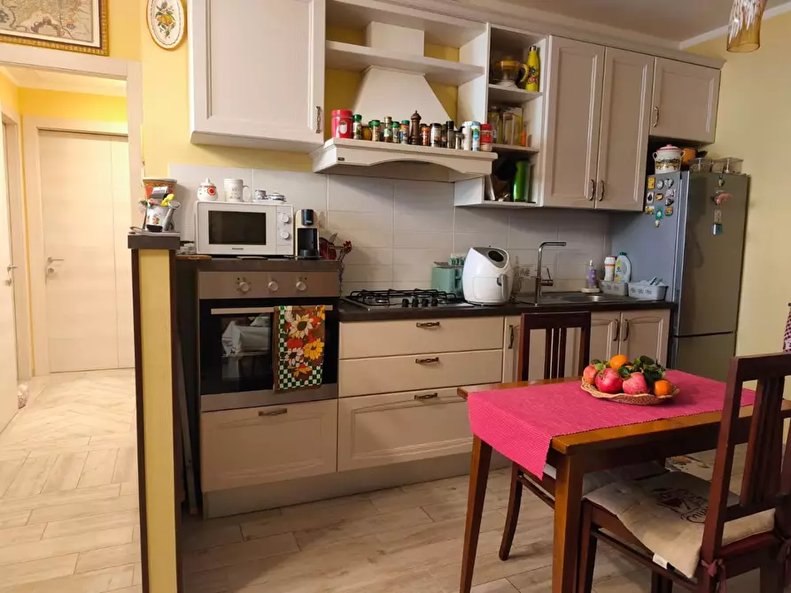 appartamento in vendita a Cascina