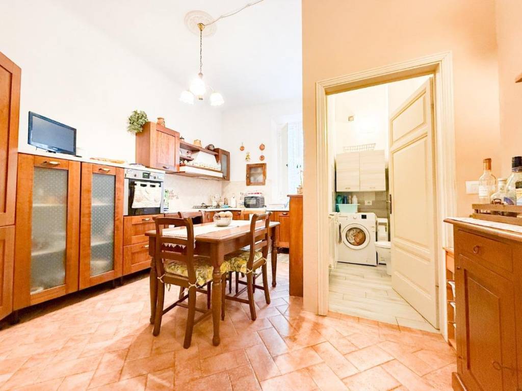 casa indipendente in vendita a Cascina in zona Navacchio