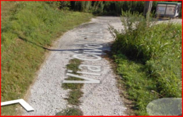 casa indipendente in vendita a Cascina