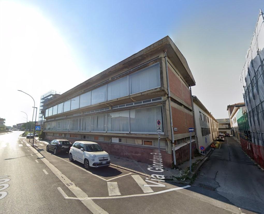 terreno edificabile in vendita a Cascina