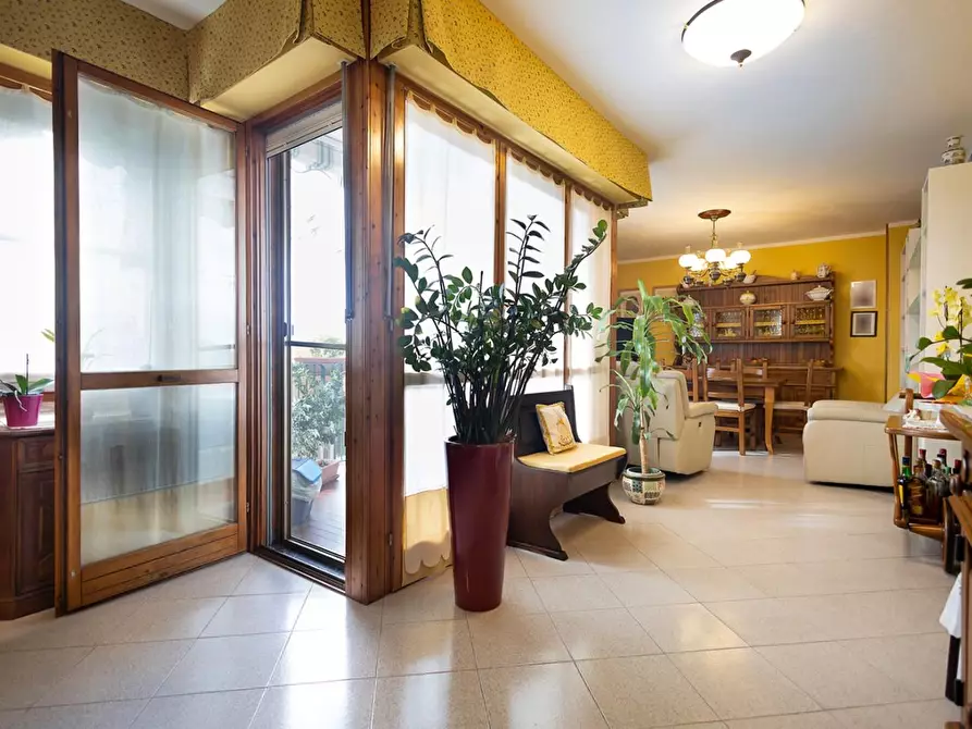 appartamento in vendita a Cascina in zona San Lorenzo alle Corti