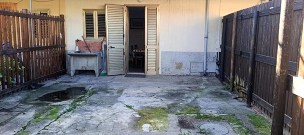 casa indipendente in vendita a Cascina in zona Navacchio